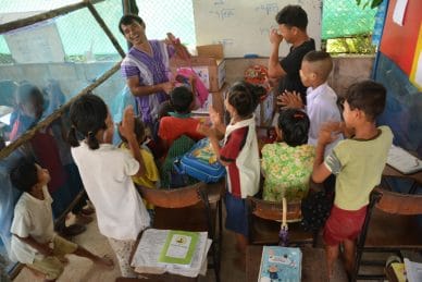 Tailândia: a escola chegou a Mae-Sot